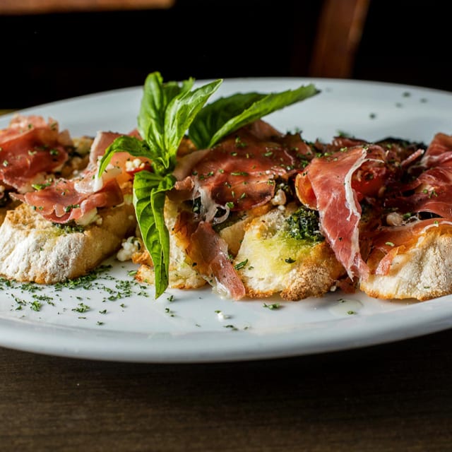 Prosciutto E Capra.